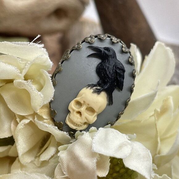 Renaissance CAMEO Skull Black Crow Raven gothic Ring Adjustable Christmas gift - Picture 16 of 16
